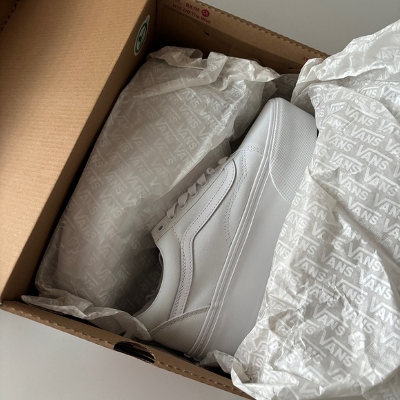 VANS Old Skool Stackform Shoes, Size 7M / 8.5W - Picture 7 of 10